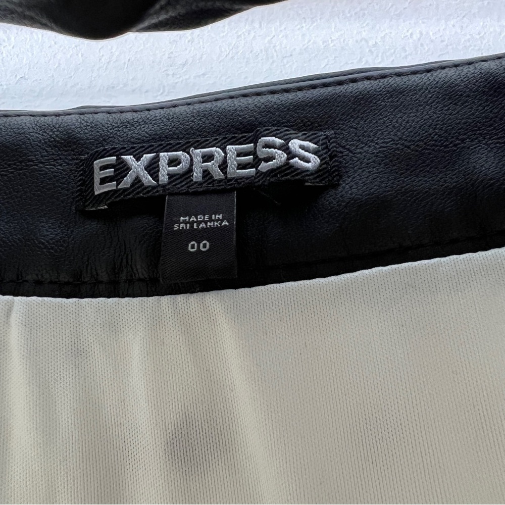 Express silky polka dot midi skirt size 00 - Picture 4 of 7